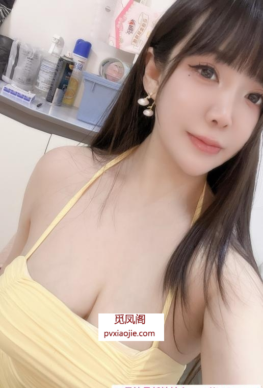 丰乳肥臀甜甜老师