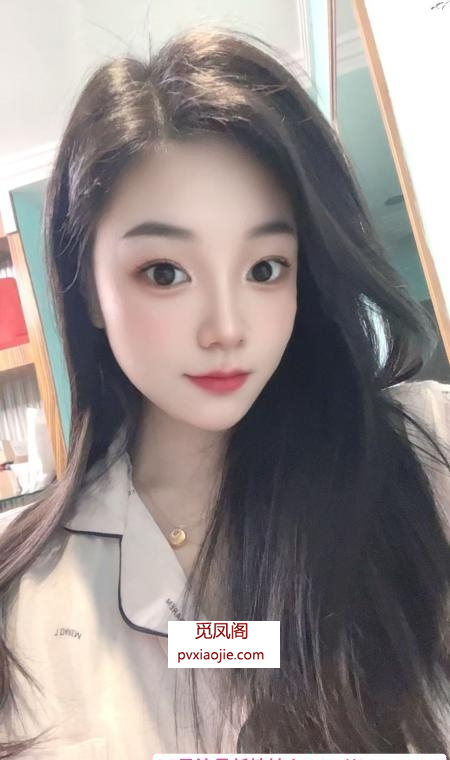 福田腿模小辣椒