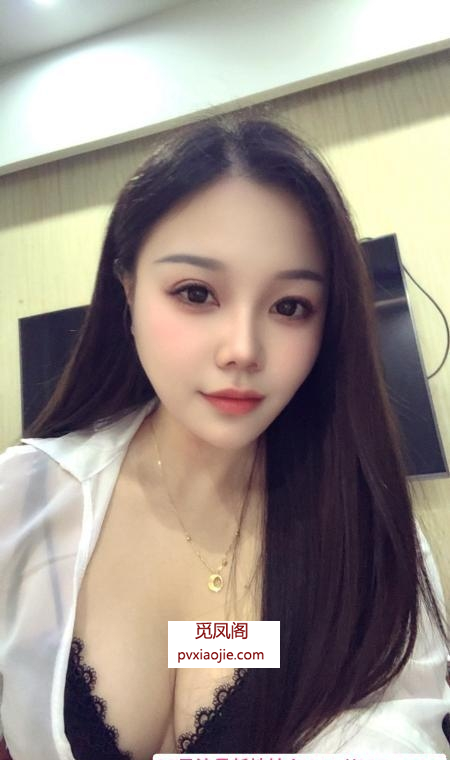 湖塘纯欲小姐姐