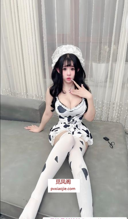 白云二次元小桃