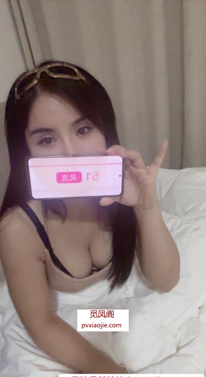 风骚型大胸少妇