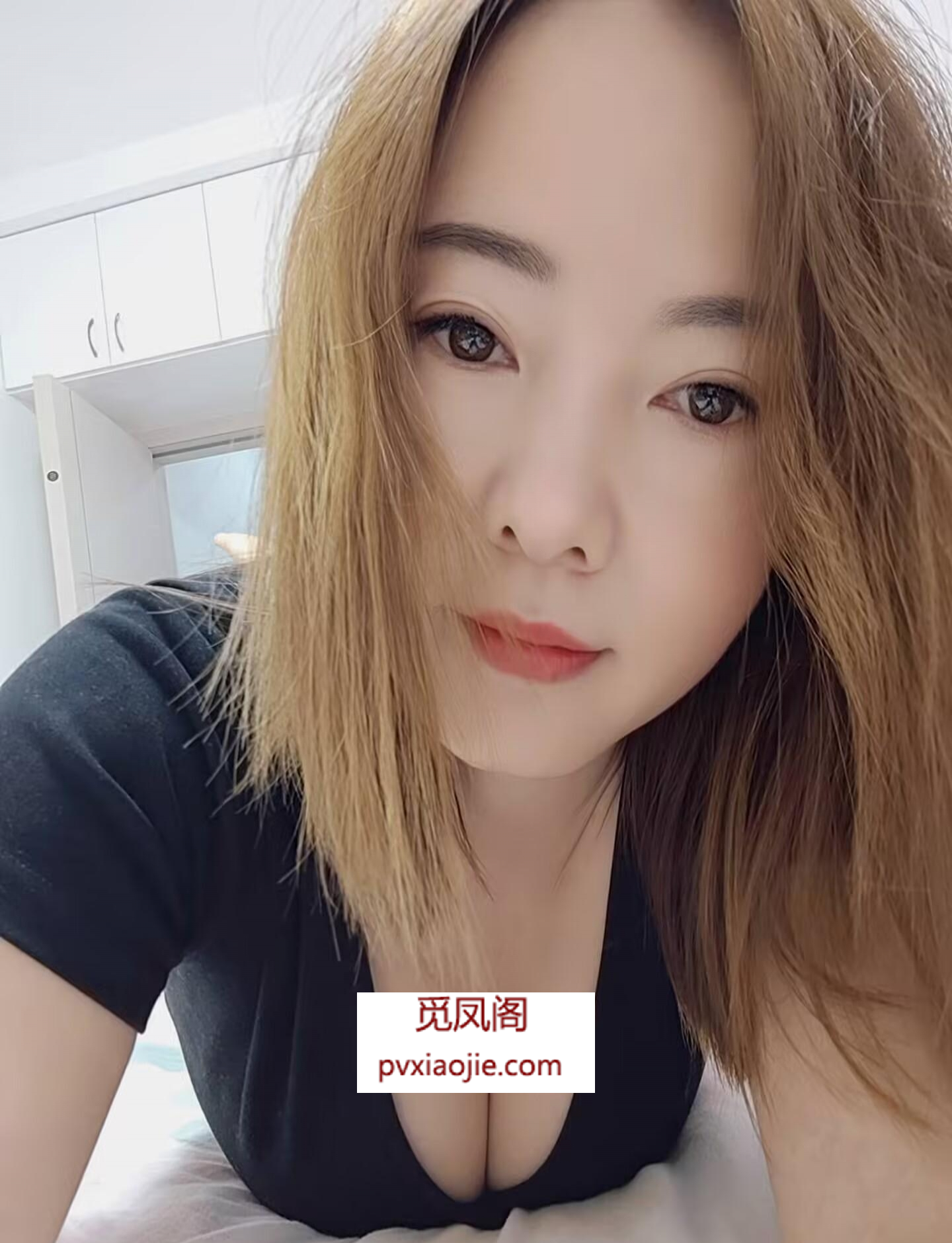 奉贤区气质婼婕