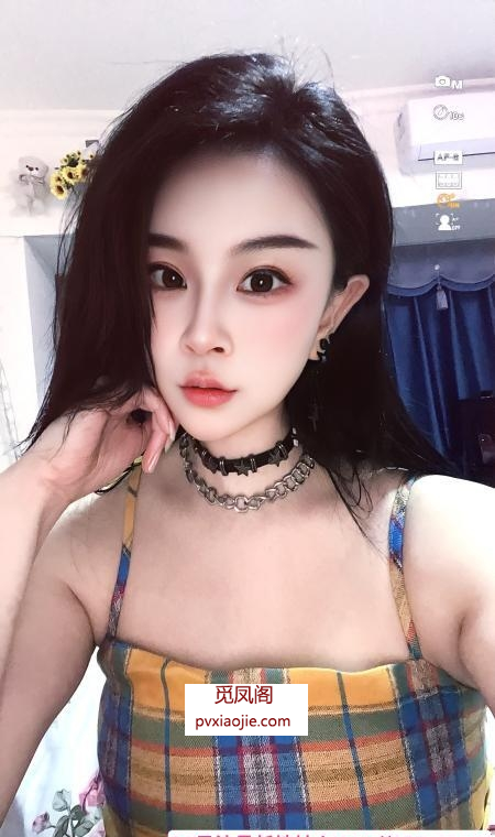 性感少妇泡泡