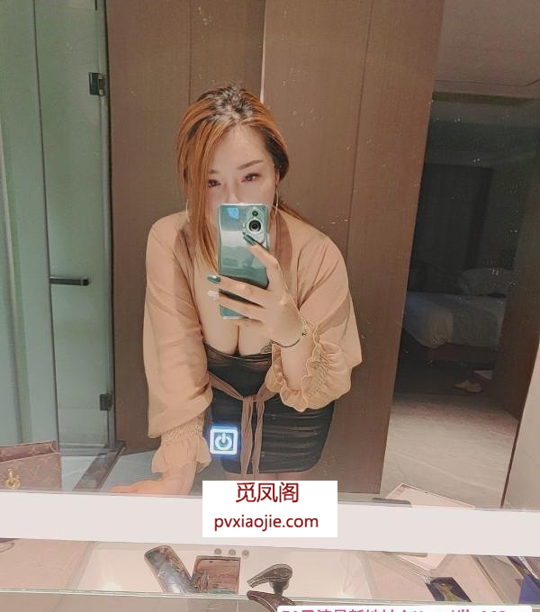 大奶骚妹妞妞