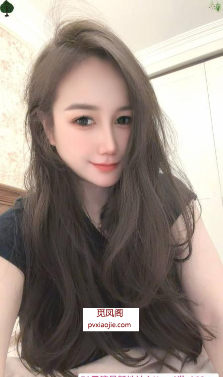 火辣身材混血颜值妹子