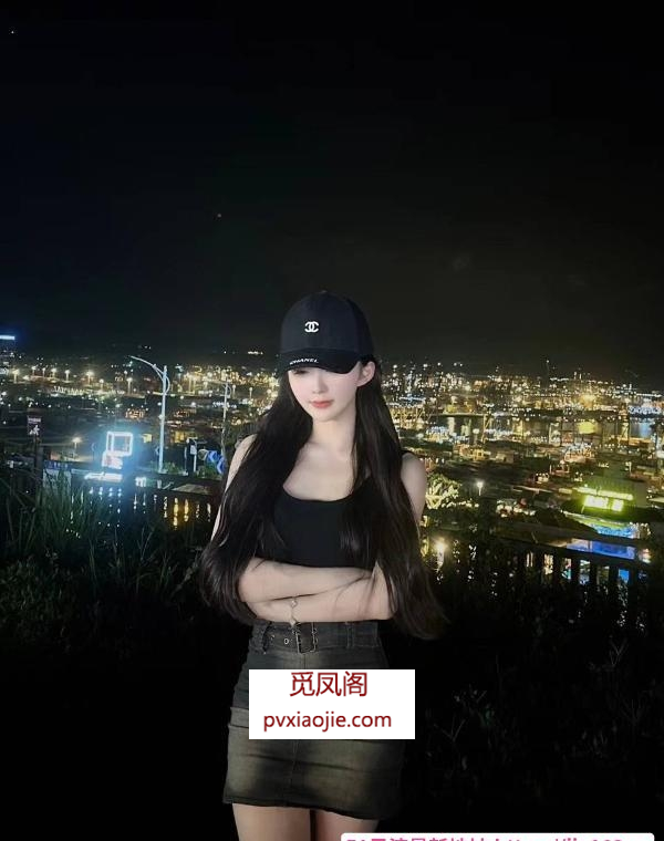妩媚性感女友感雅琪