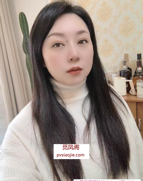新迎气质少妇媛媛老师