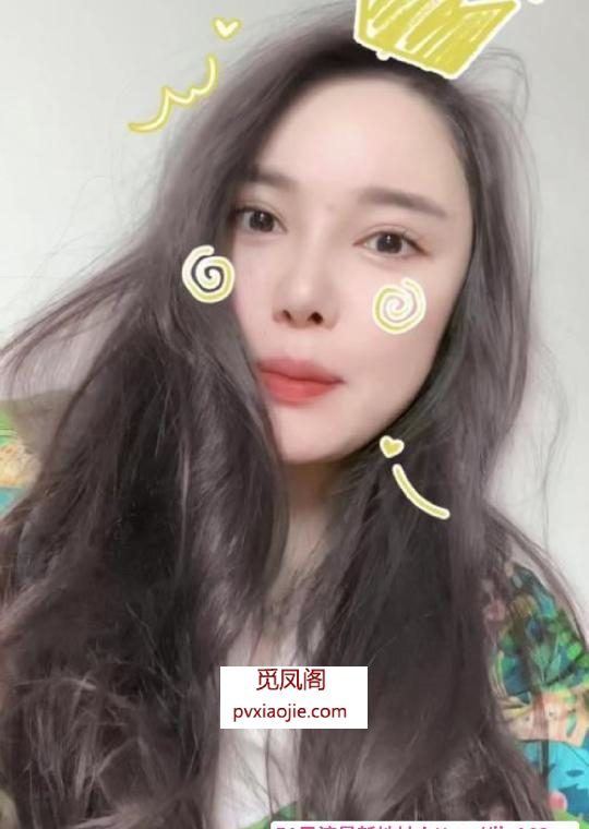 建邺吾悦广场小姐姐