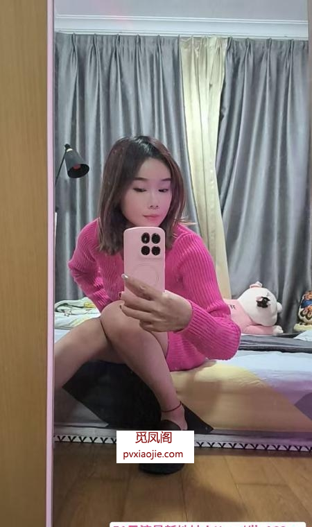 小巧玲珑胸小姐姐