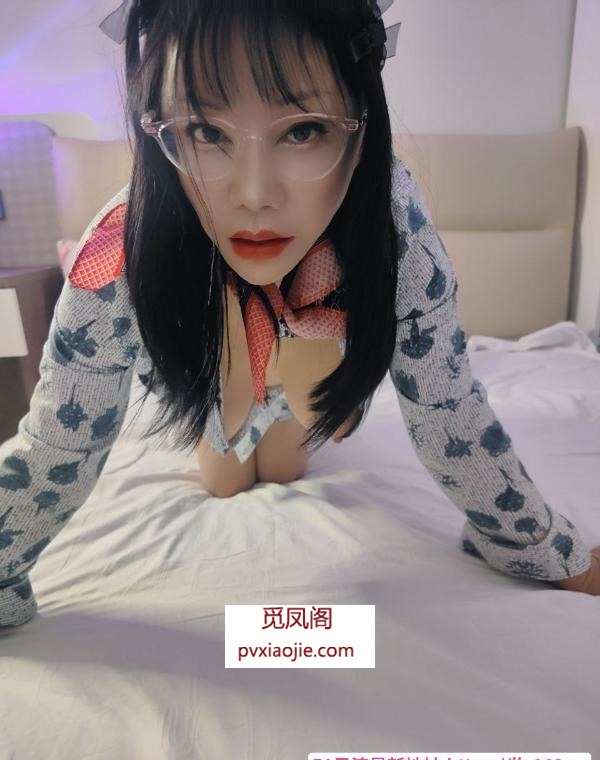 南站大胸老师