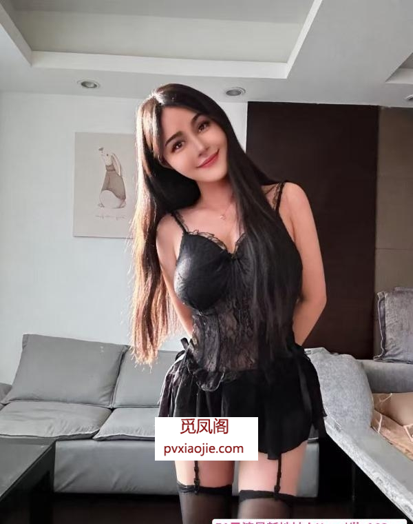 风情万种的维族小美