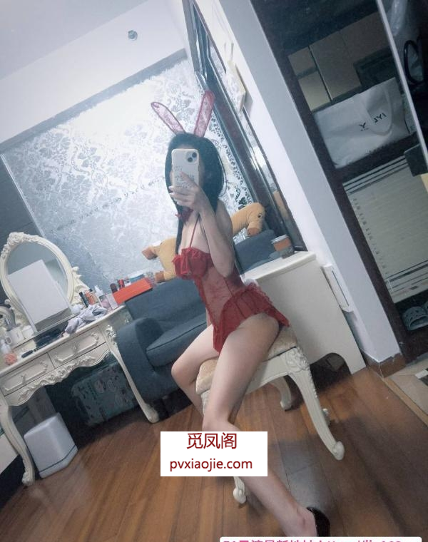 禅城娇小人妻