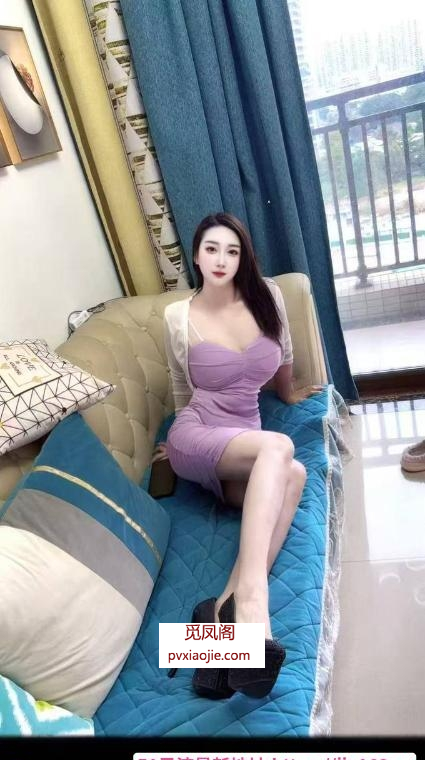 天河长腿美女小雪