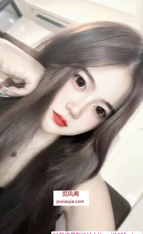 性感丰满小姐姐