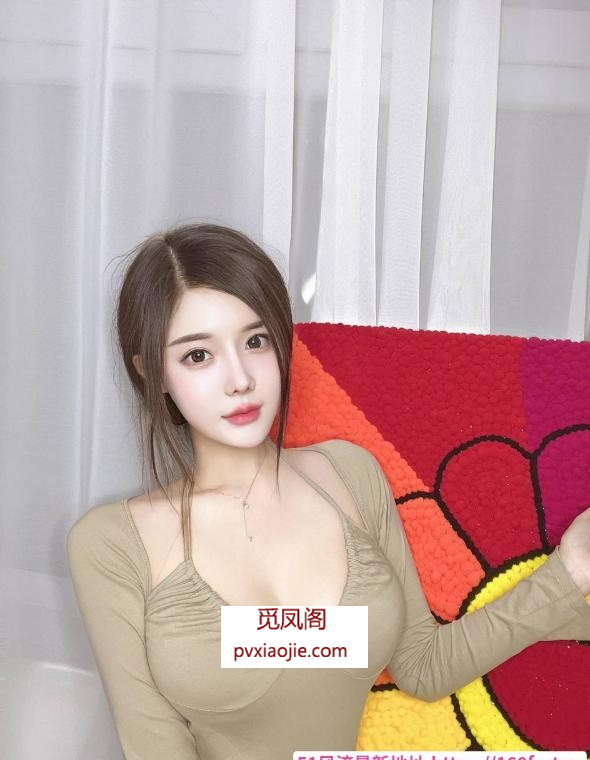 波圆臀翘颜值御姐桃子
