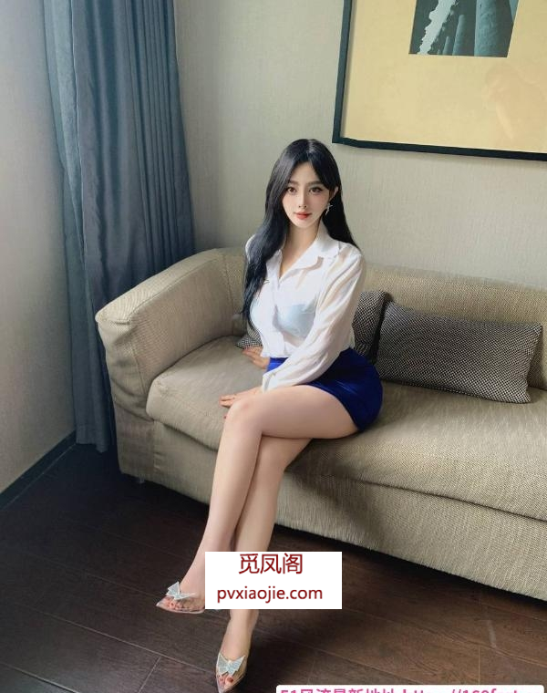 娇嫩欲滴颜值女友老师