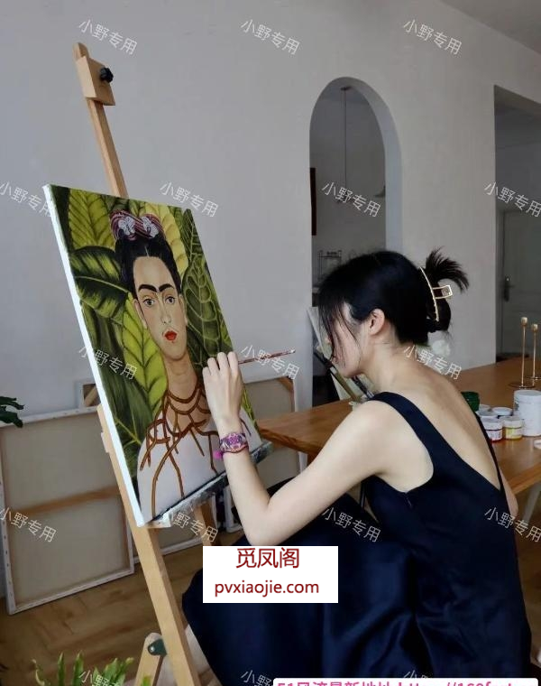 170文艺妞美腿小野