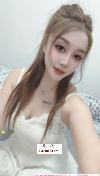肤白女友感丽莎
