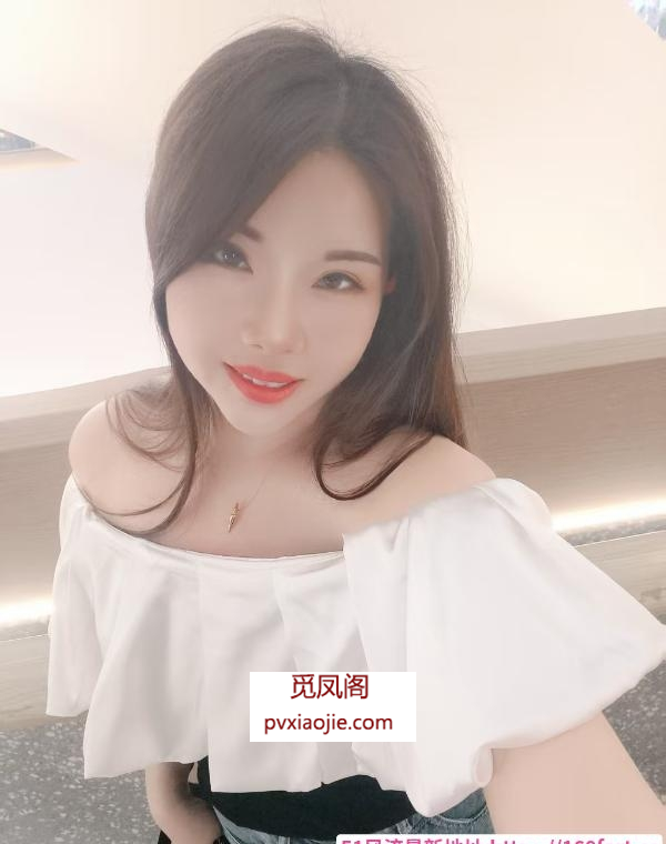 上沙翘臀悦儿