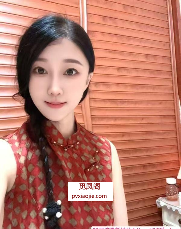 光谷风韵旗袍小仙女