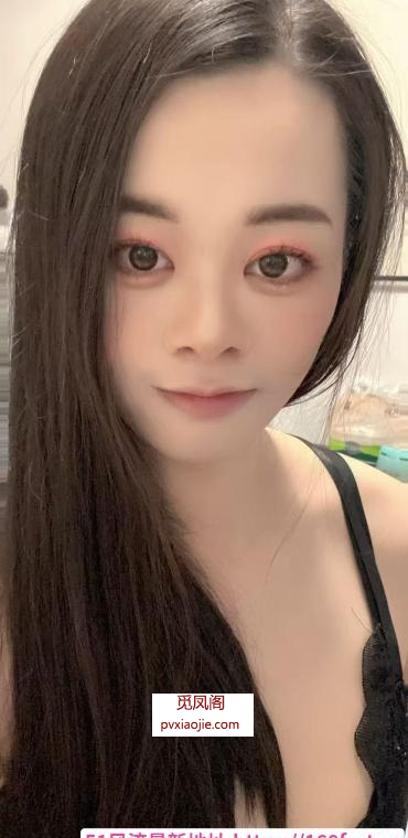 白嫩大长腿