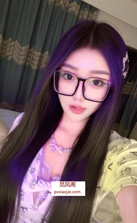 性感诱惑小女友