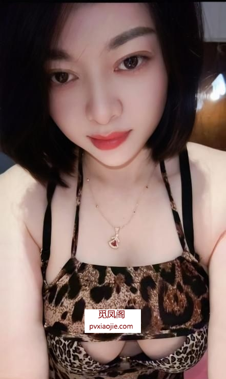 滨江大奶骚娃夏沫